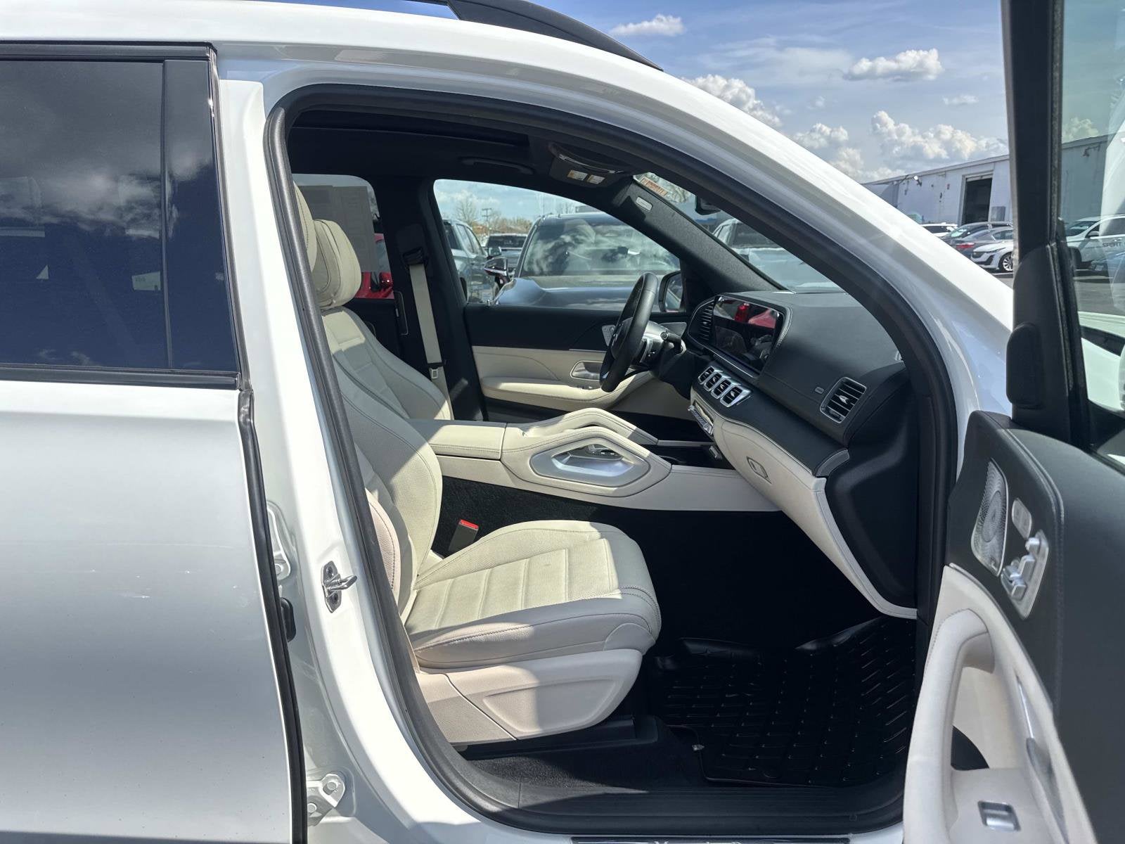 2025 Mercedes-Benz GLS GLS 580