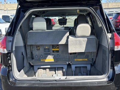 2013 Toyota Sienna LE AAS