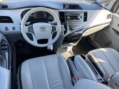 2013 Toyota Sienna LE AAS