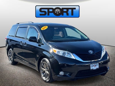2013 Toyota Sienna LE AAS