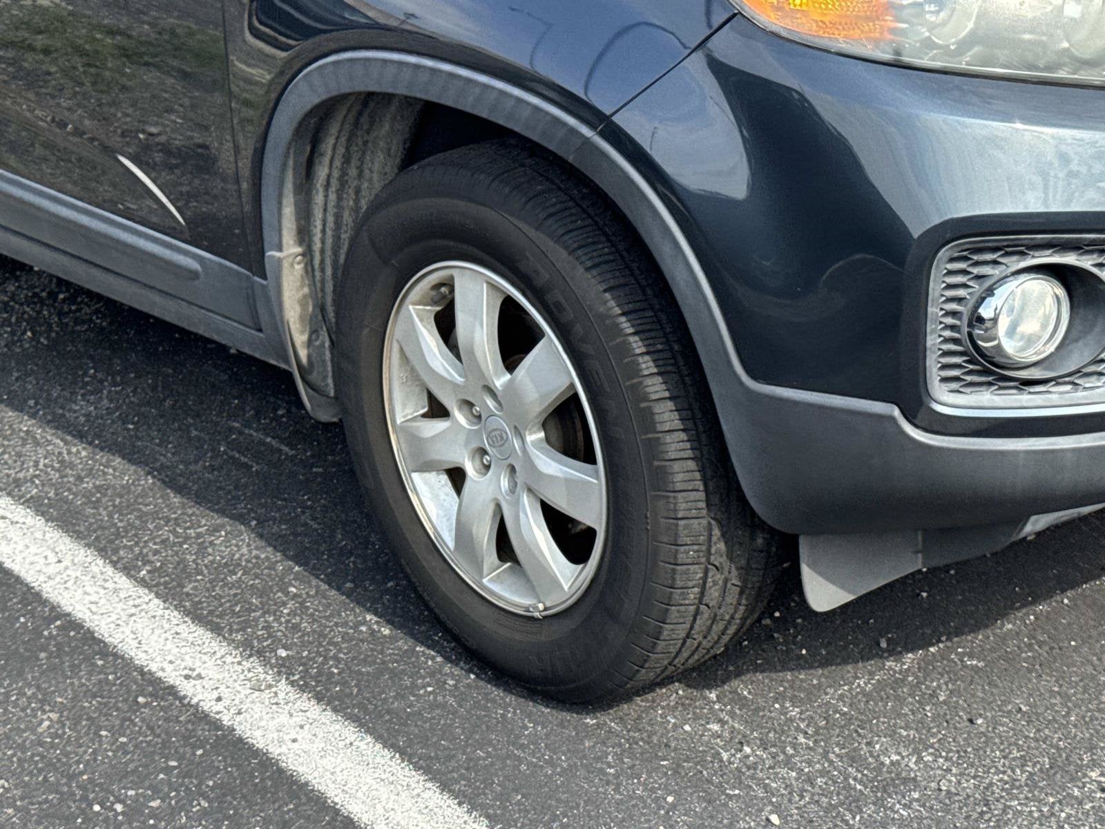 2011 Kia Sorento LX