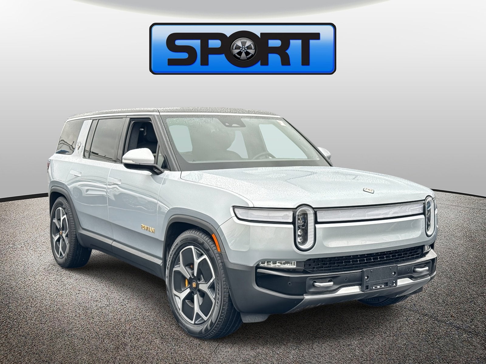 2023 RIVIAN R1S Adventure