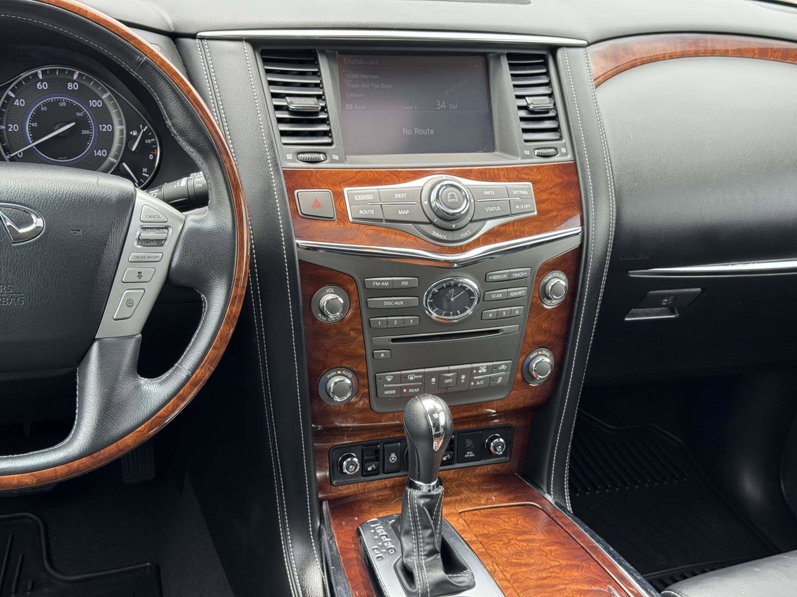 2017 INFINITI QX80 NA