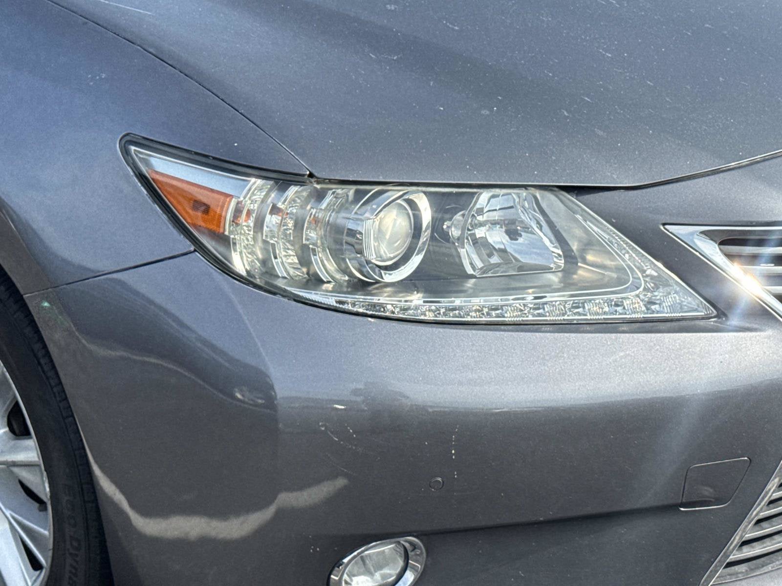 2014 Lexus ES 300h Hybrid