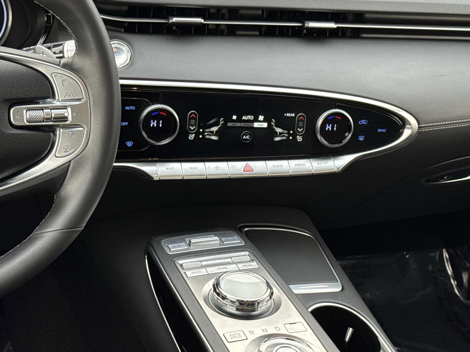 2025 Genesis GV70 2.5T