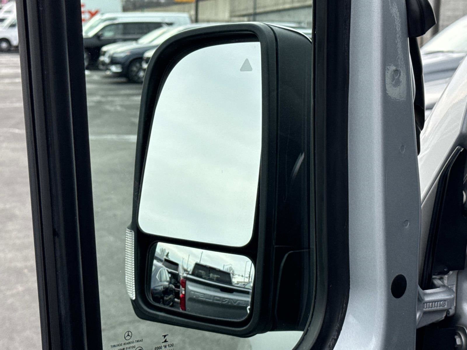 2022 Mercedes-Benz Sprinter Cargo Van NA