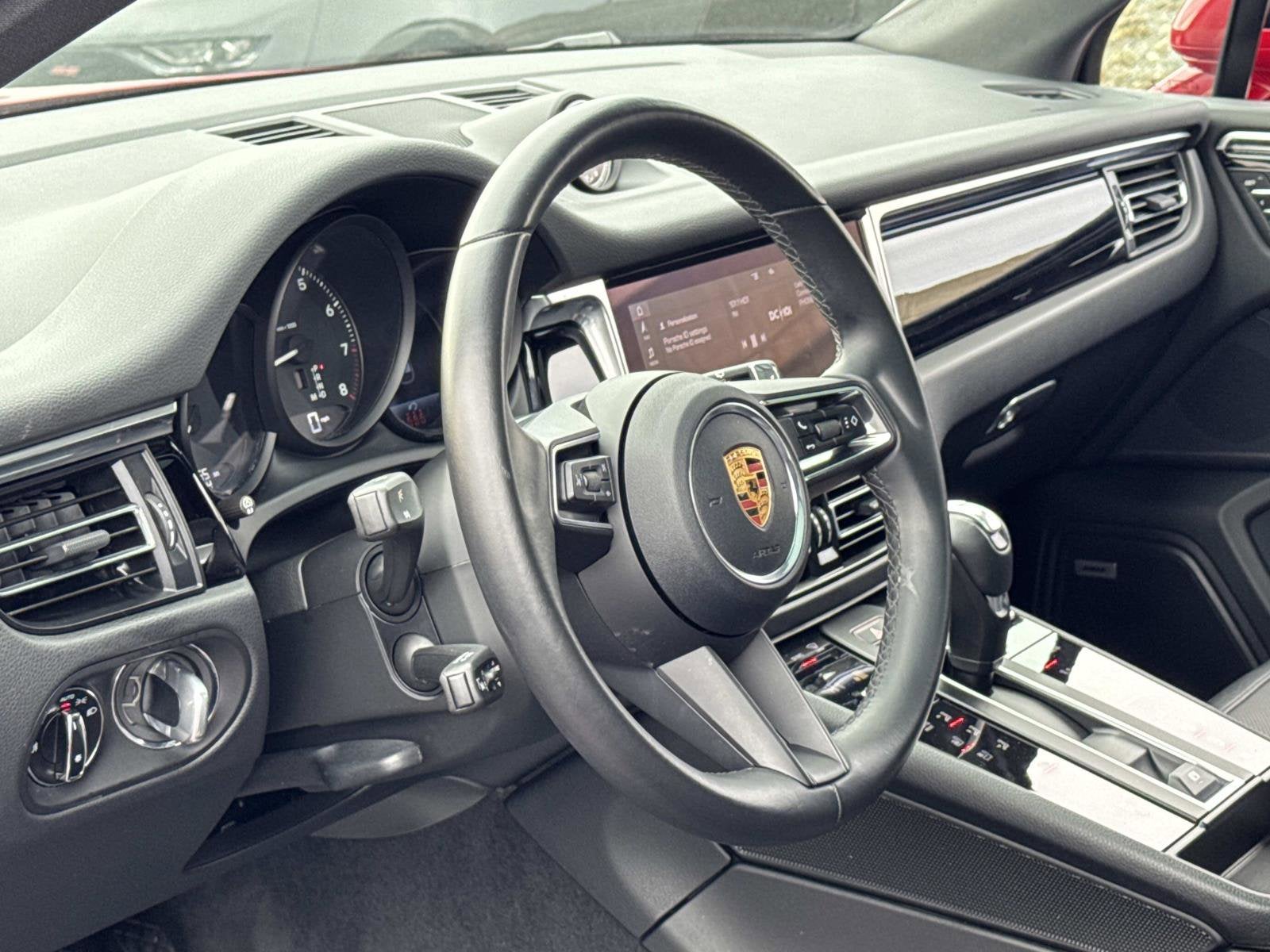 2022 Porsche Macan NA